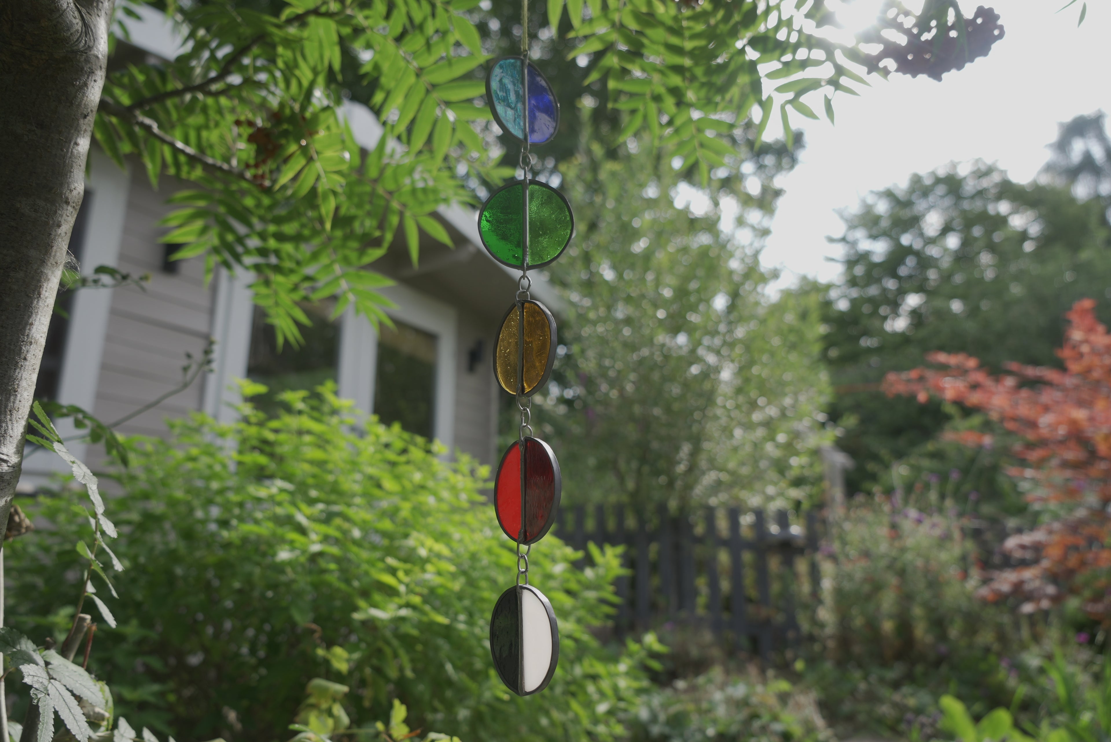 Halfcircle Suncatcher Blue/Green/Yellow/Red/B&W