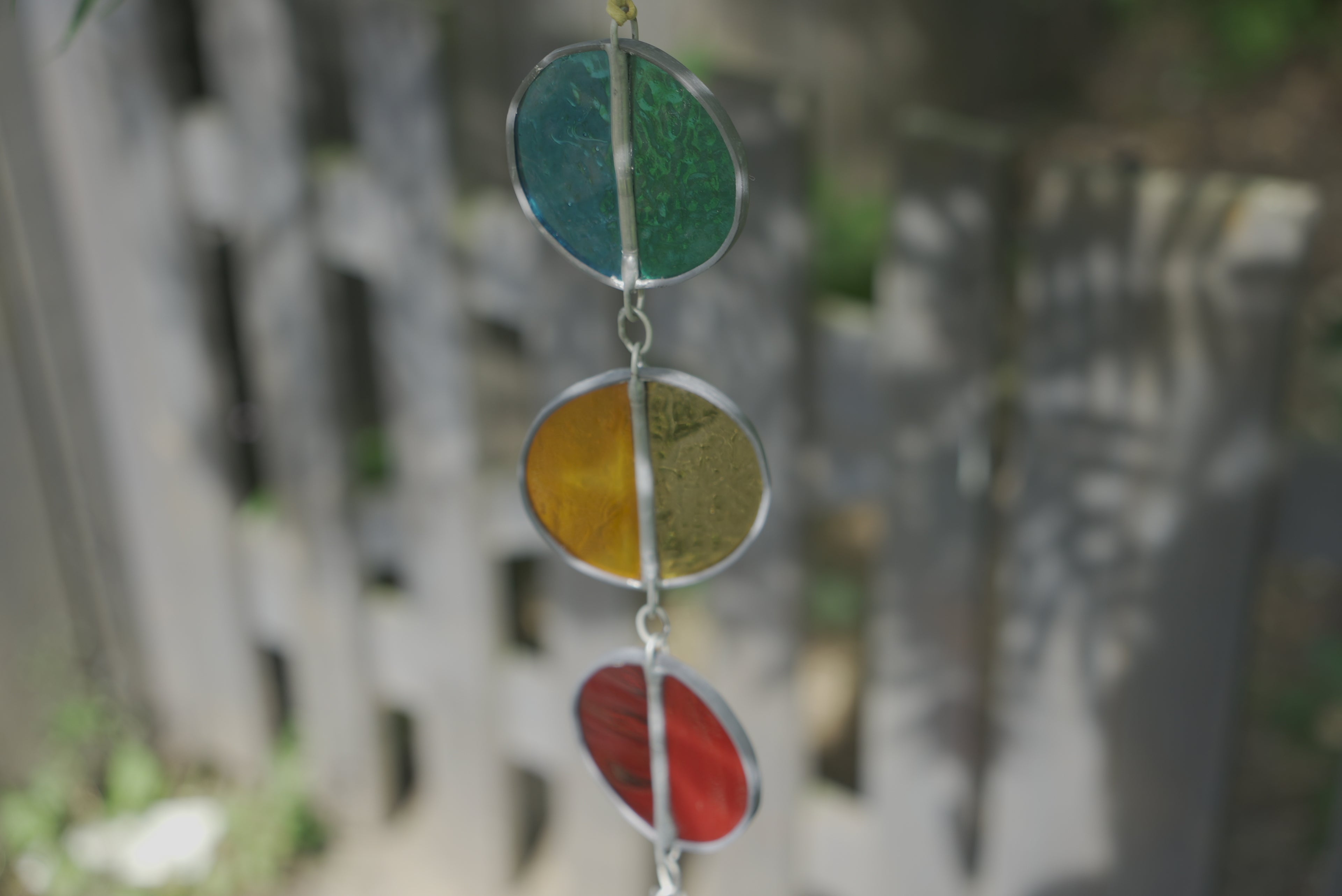 Halfcircle Suncatcher Blue/Yellow/Red/B&W